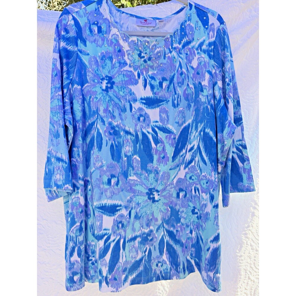 Quacker Factory Womens 2X Tunic Top NWT Blue Floral Rhinestone Bling 3/4 Sleeve